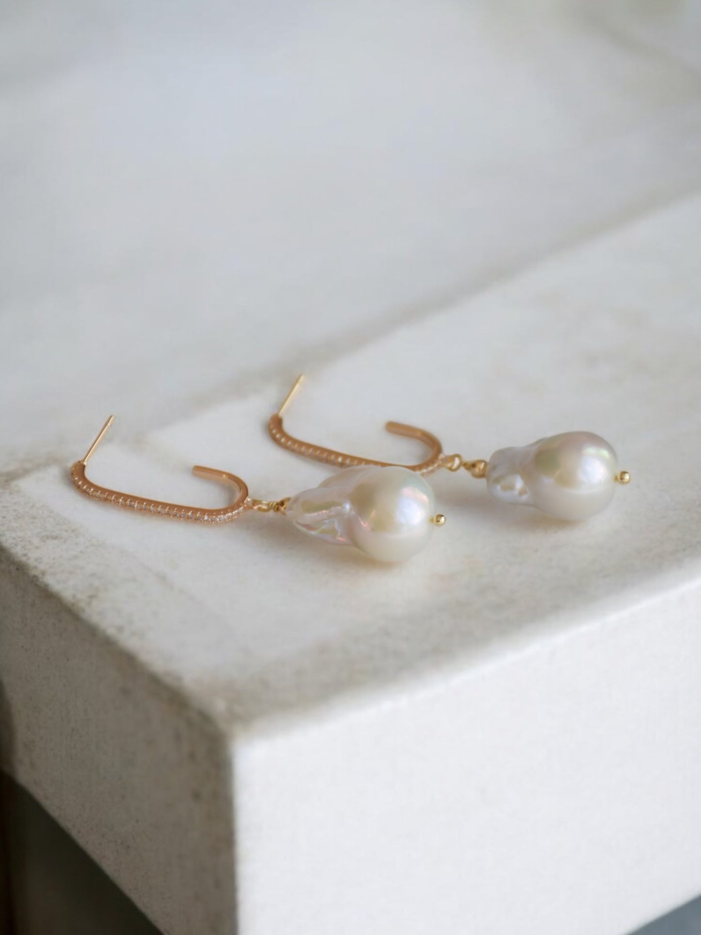 Perfect baroque earrings