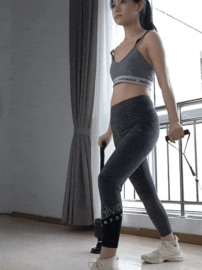 Fitness-Zugseiltrainer mit Saugnapf