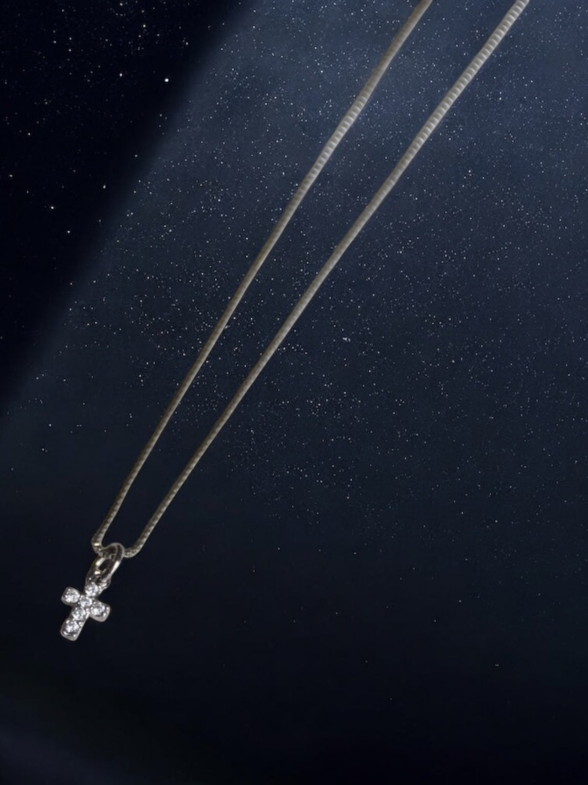 Silver cross necklace