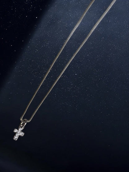 Silver cross necklace
