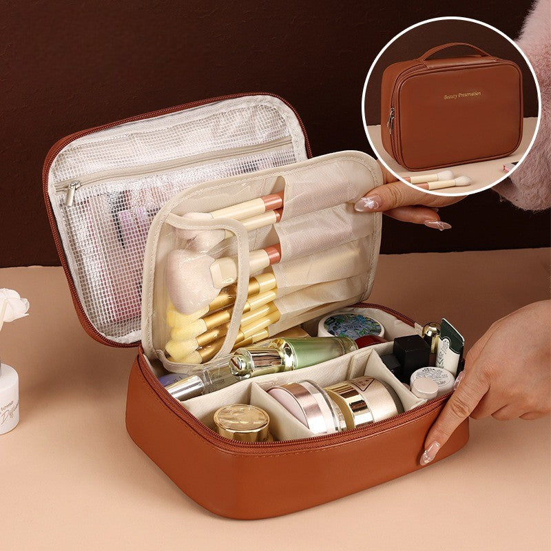 Notwendig mit Flera Fack &amp; Stor Kapacitet – Großzügig und elegant