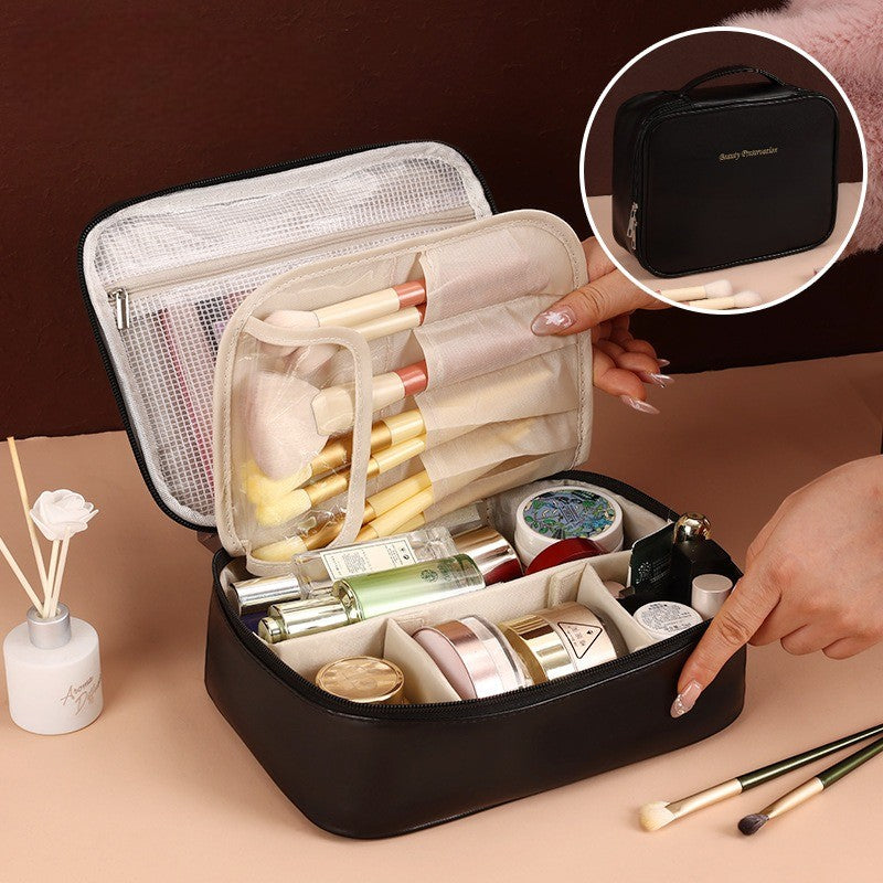 Notwendig mit Flera Fack &amp; Stor Kapacitet – Großzügig und elegant