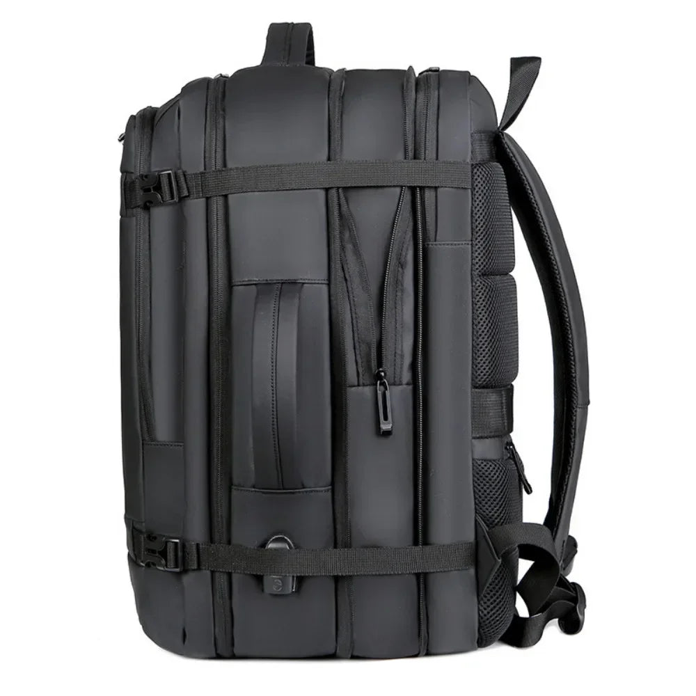 40-Liter-Rucksack mit wasserabweisendem USB-Ladeanschluss