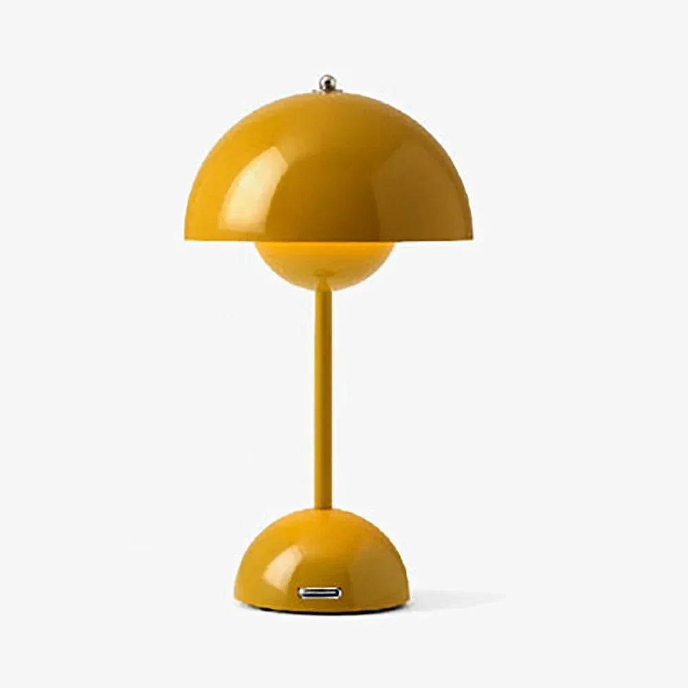 Flowerbud Table Lamp