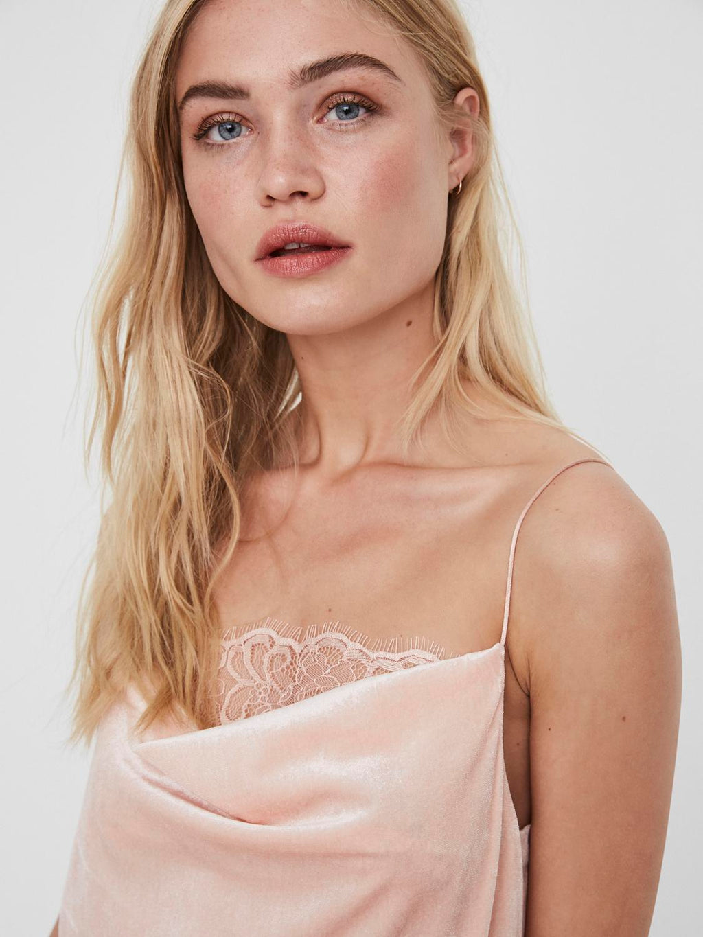 SCARLETT SLIP KURZES KLEID