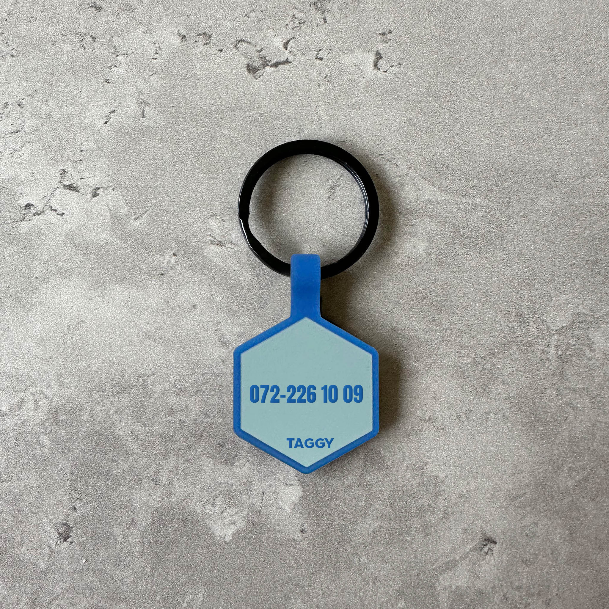 Blauer Name bis Hund - Typsnitt Anton