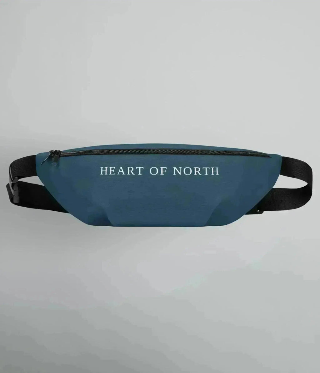 VÄSKA FANNY PACK HEART OF NORTH (MARINBLÅ)