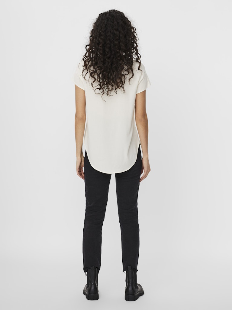 BECCA PLAIN SS TOP