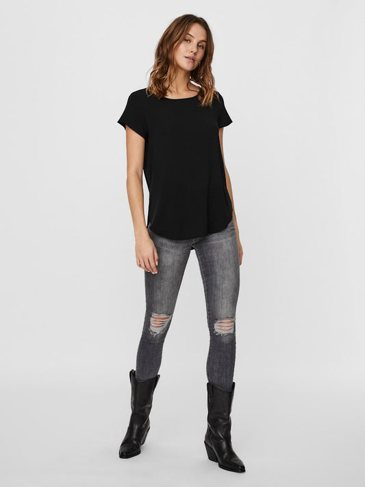 BECCA PLAIN SS TOP