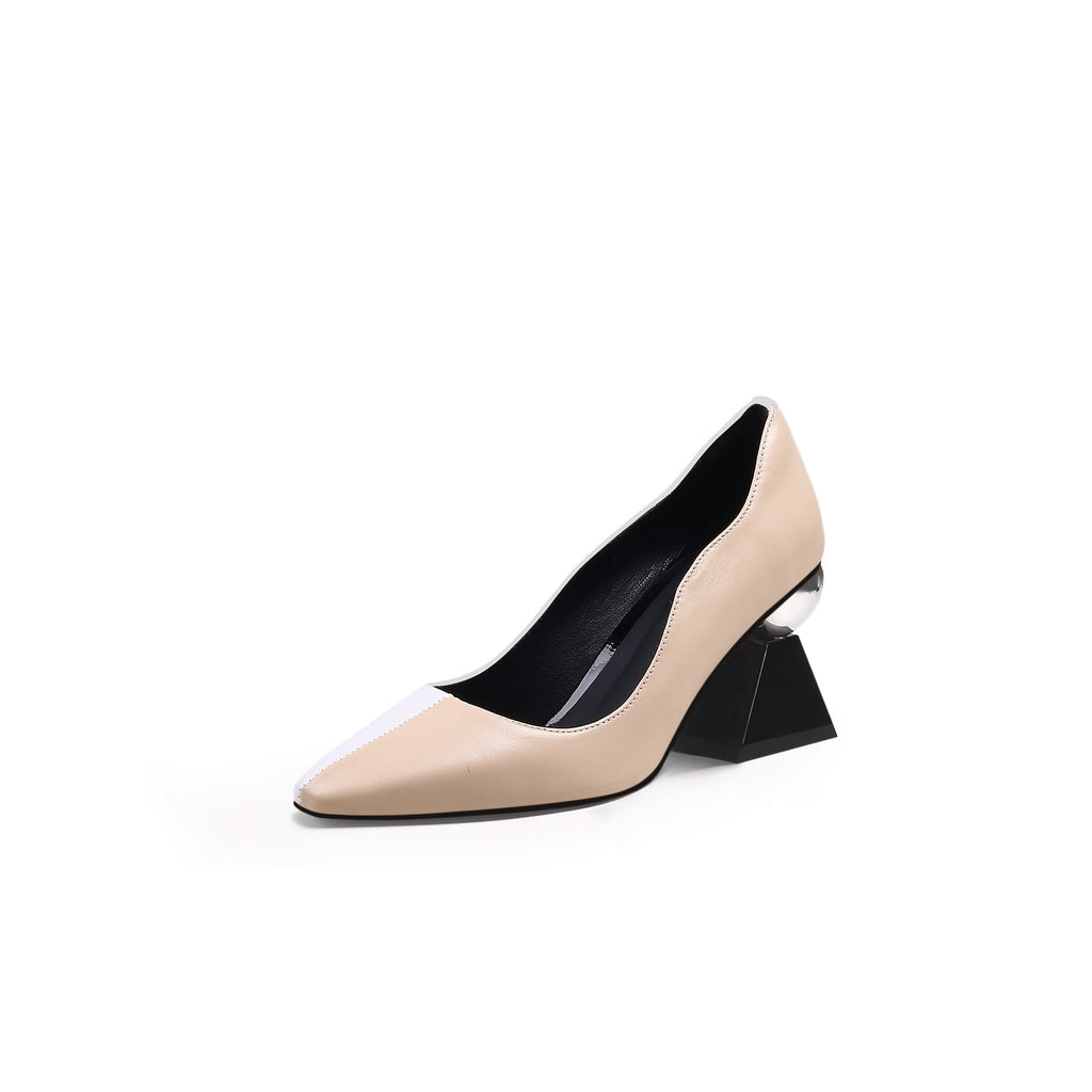 Classy Geometric Heel Scalloped Leather Pumps-1