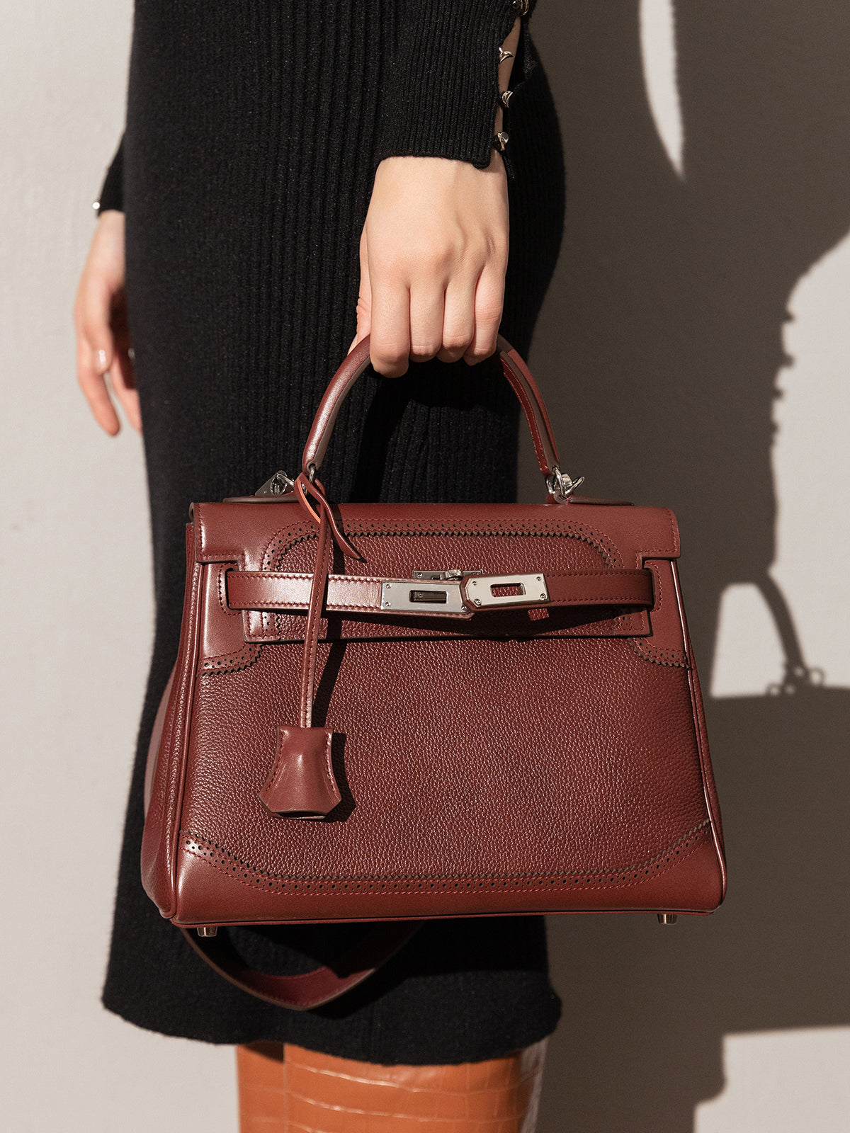 Los Altos Top Handle Leather Bag-5