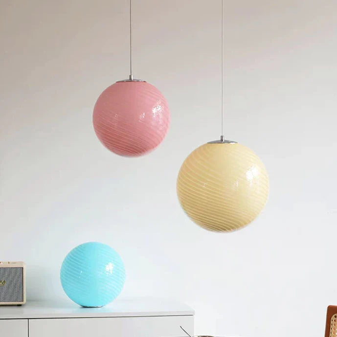 Handgeblasene Hängelampe mit spiralförmigem Design – Vintage-inspiriertes Design