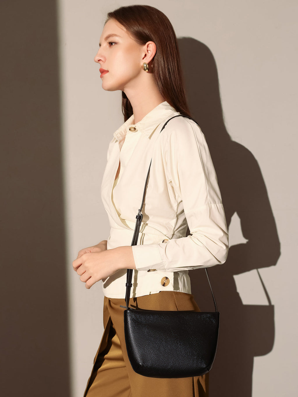 Nora Daily Leather Bucket Bag-4