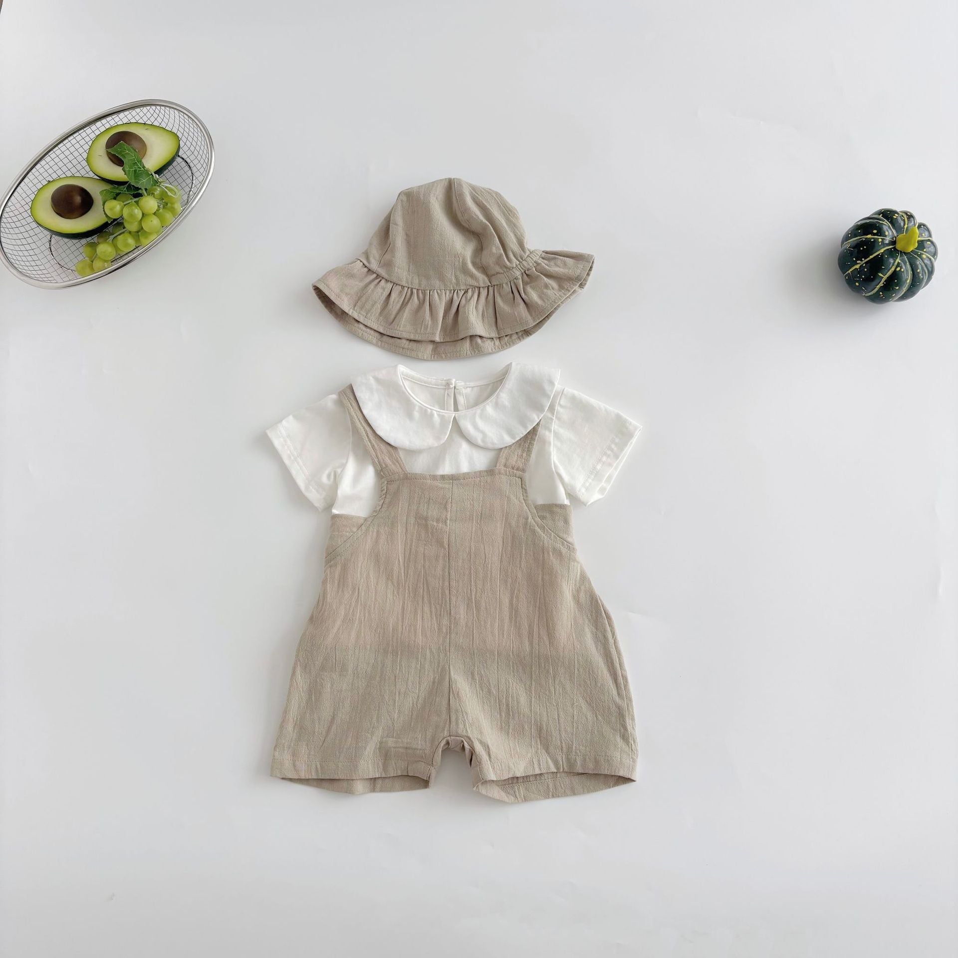 Summer Hot Selling Baby Kids Unisex Sleeveless Simple Plain Strap Rompers Overalls and White T-Shirt Clothing Set