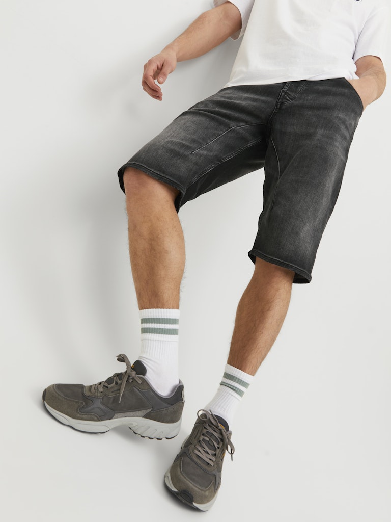 SCALE LONG SHORTS GE 607 IK