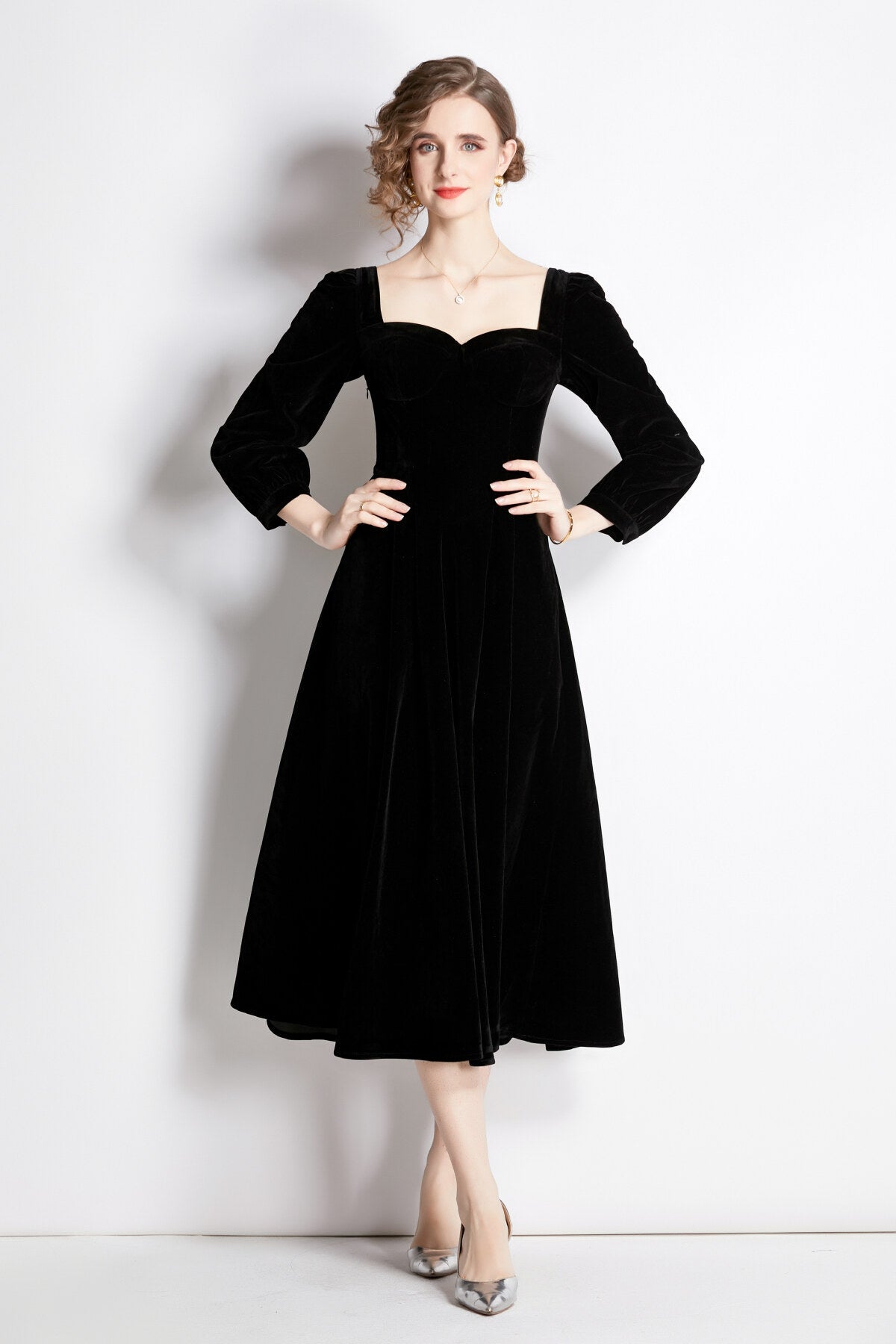 Square Sweetheart Neckline Vintage Velvet Dress-0