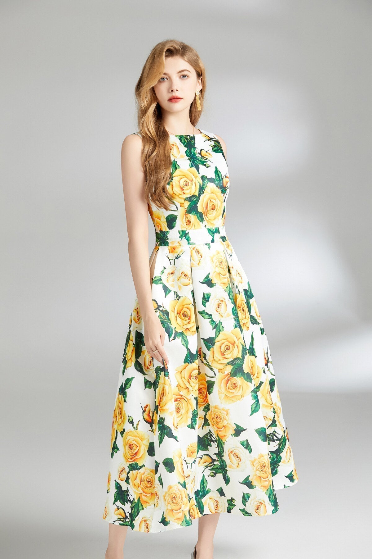 Sunshine Daydream Sleeveless Boat Neck Dress-1