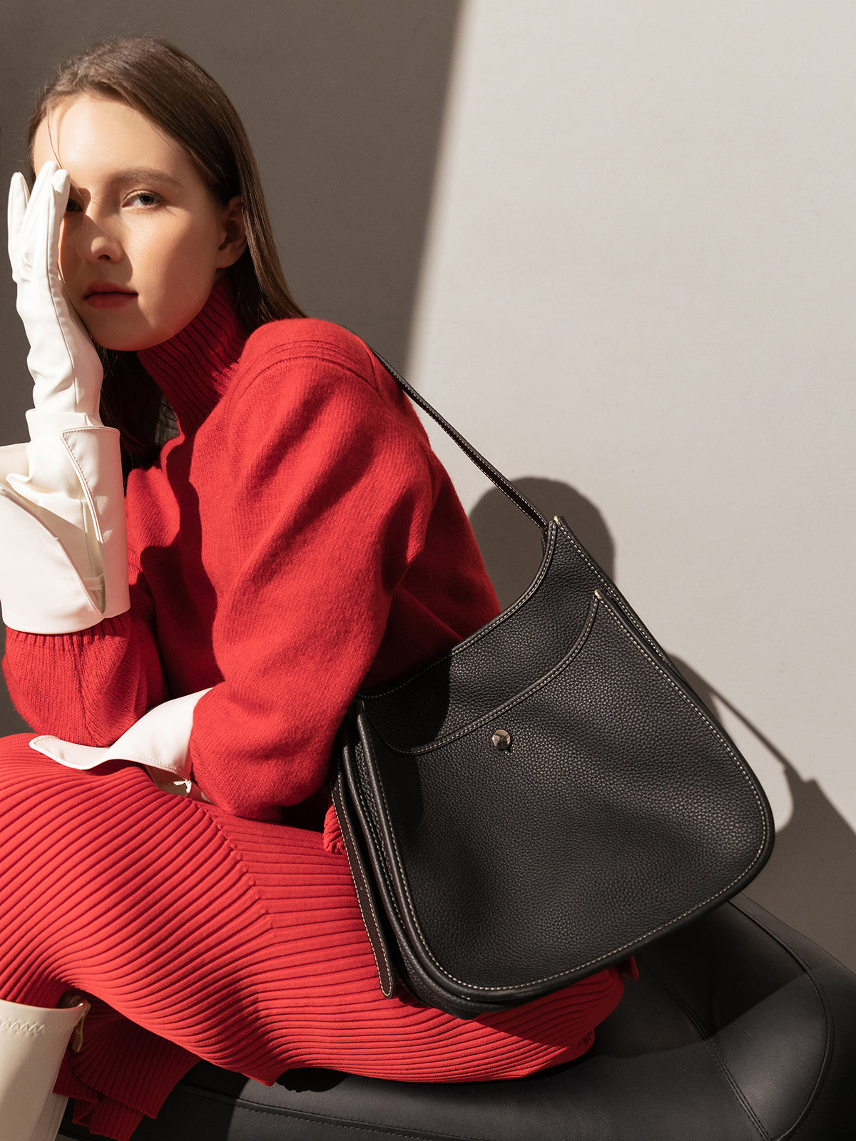 Sutton Place Leather Tote Bag-4