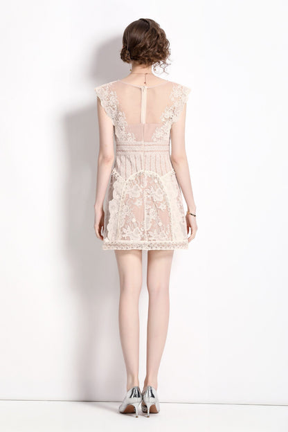 Sweet Floral Form Fitting Mini Dress-3